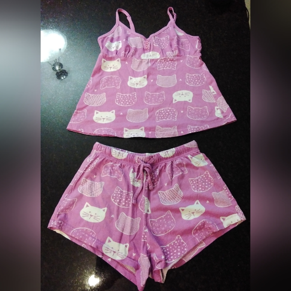 New La Vie En Rose Cat Print Sleepwear Set